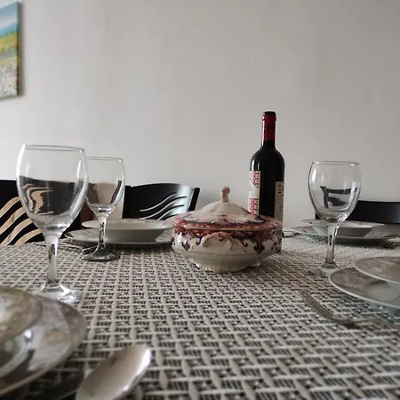 Family Apartament Siana 1-bastet Bs Apartment