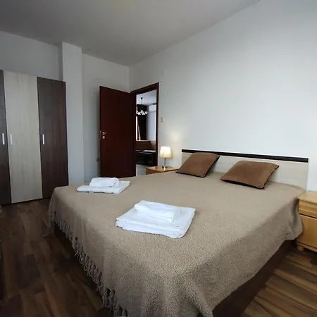 Family Apartament Siana 1-bastet Bs *