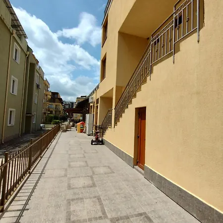 Family Apartament Siana 1-bastet Bs